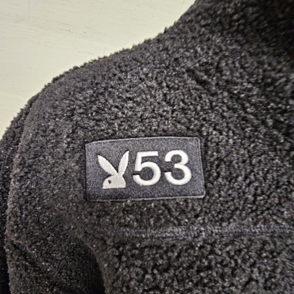 Playboy Double Header Embroidered Sherpa Jacket in Black Size Large - Picture 8 of 13